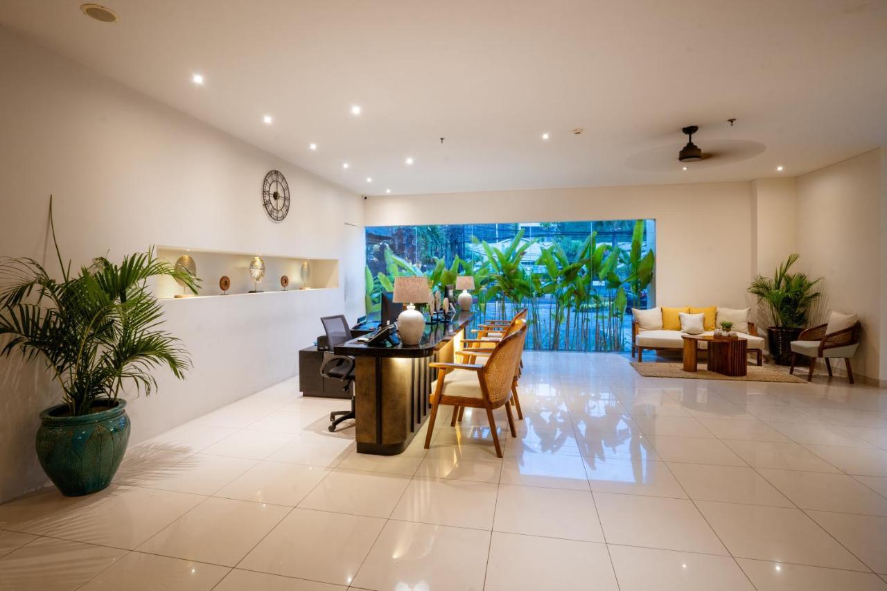 Hotel Crystal Kuta By Prabhu 4*