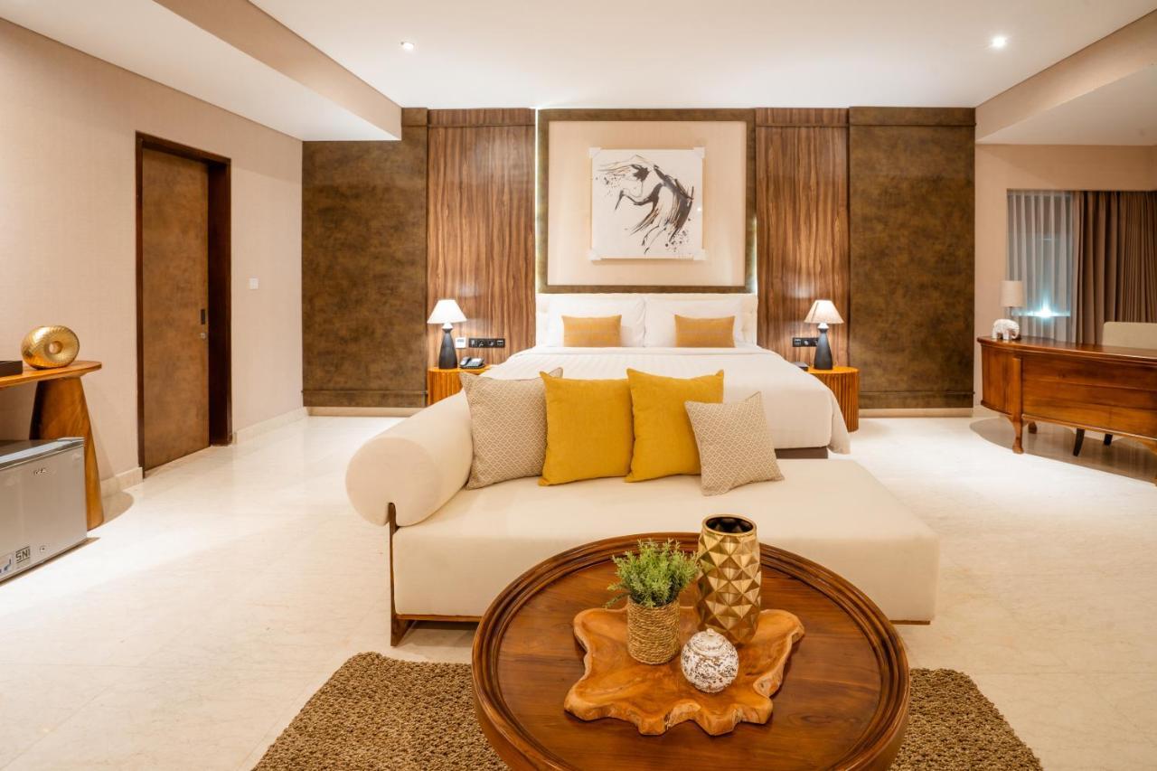 Hotel Crystal Kuta By Prabhu 4*