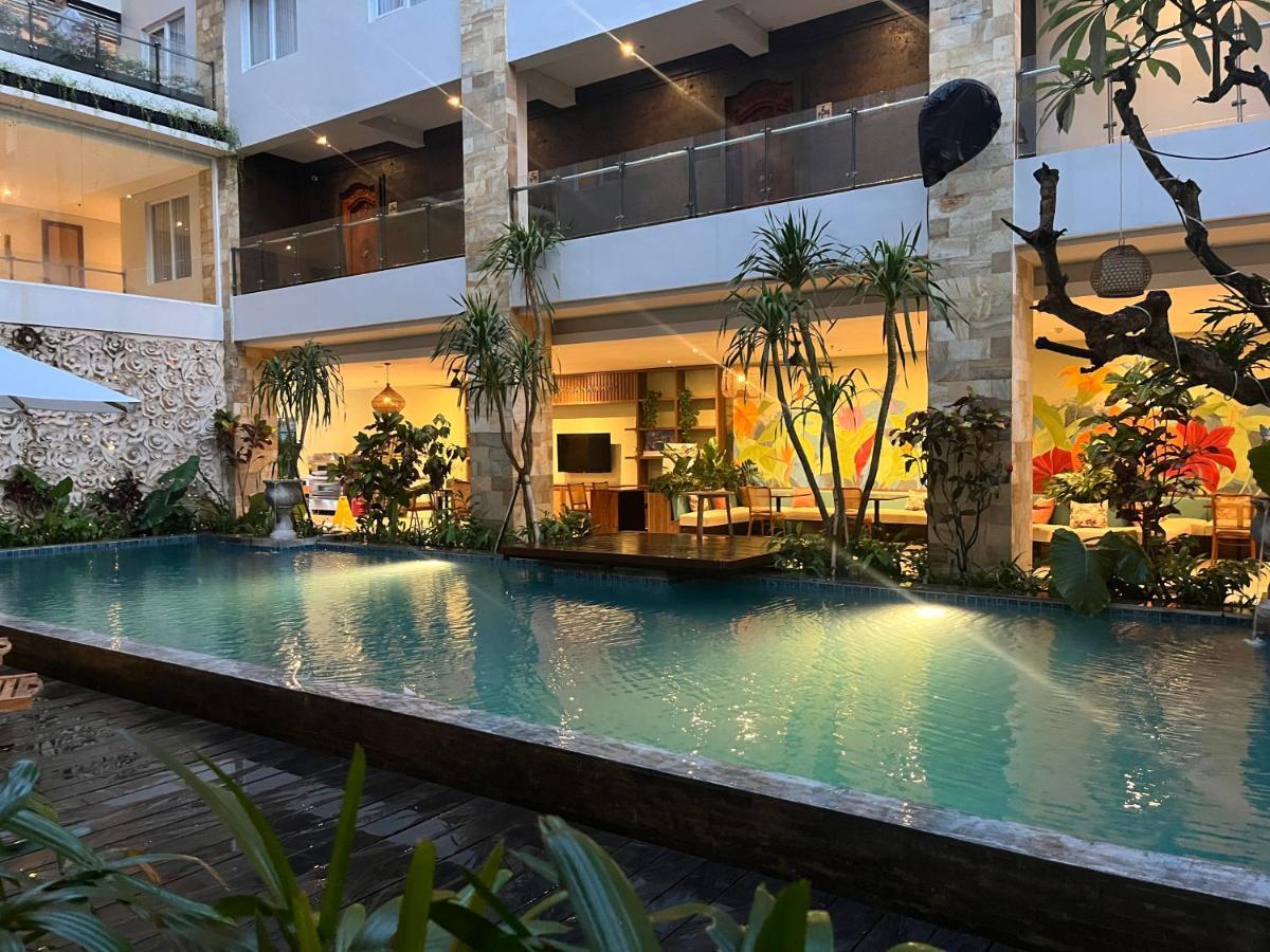 Crystalkuta - Bali Kuta (Bali)