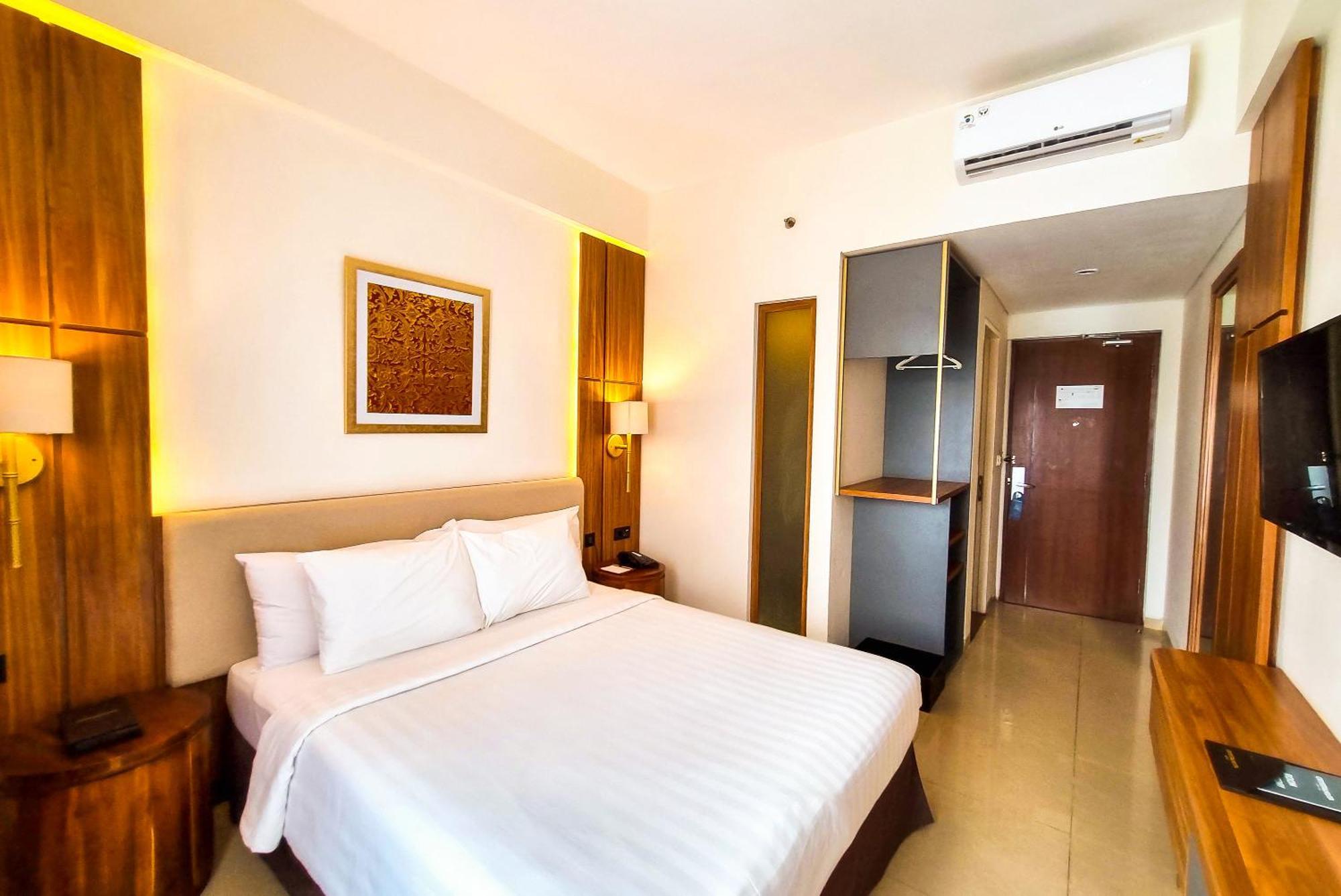 Hotel Crystalkuta - Bali 4*